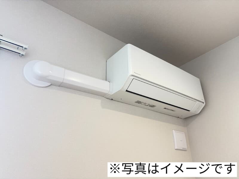 Room image 12