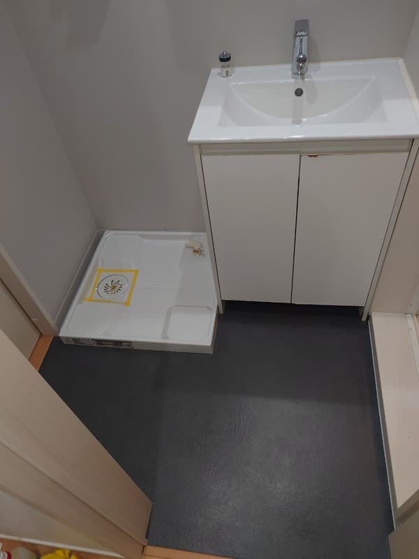 Room image 15