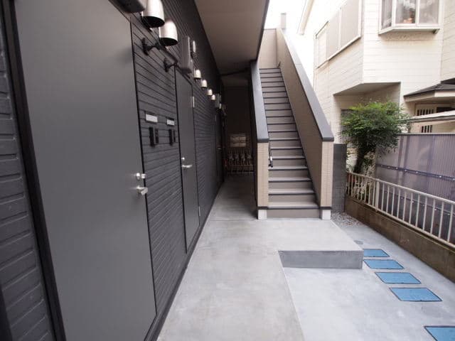 Room image 13