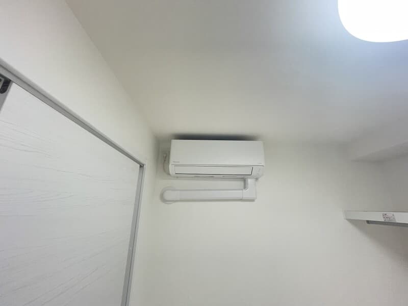 Room image 14