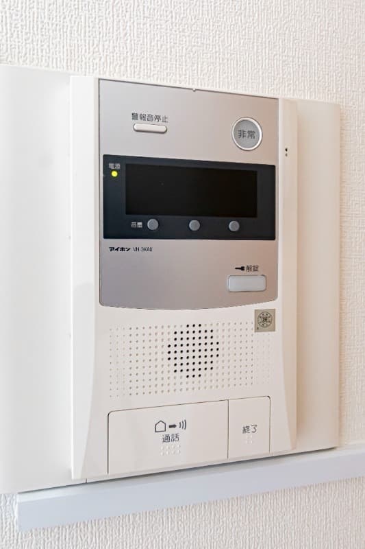 Room image 11