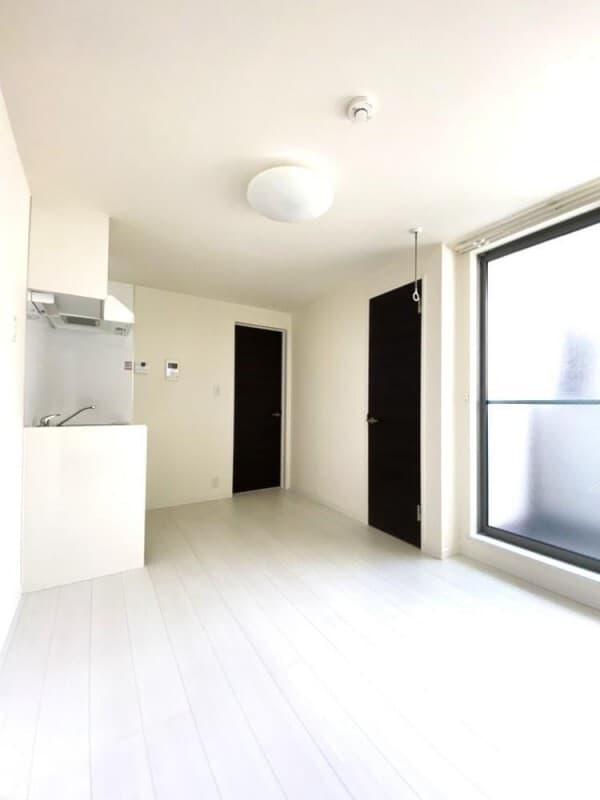 Room image 13