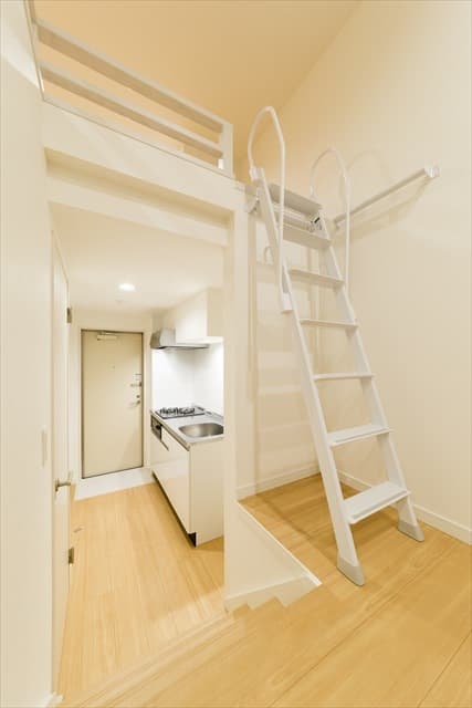 Room image 9