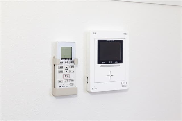 Room image 12