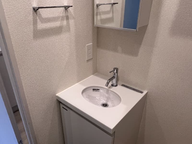 Room image 15