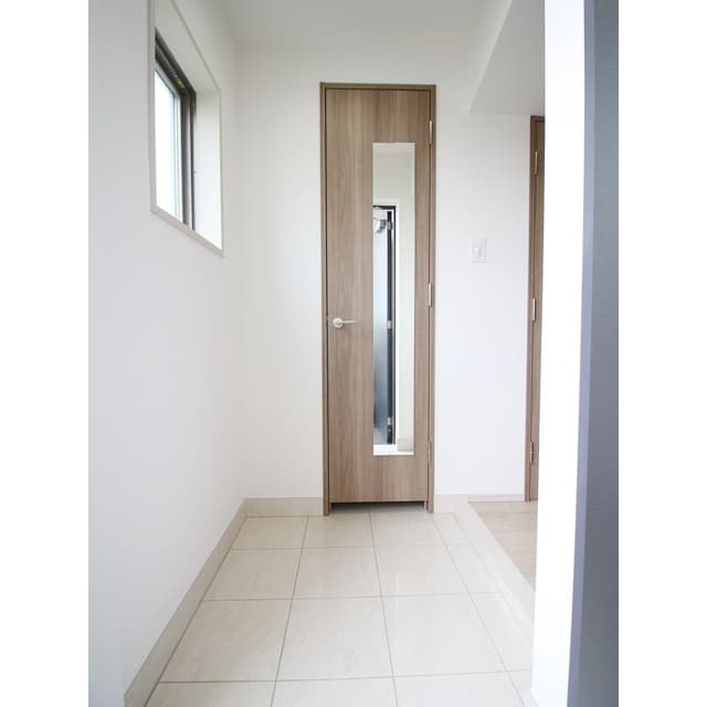 Room image 14