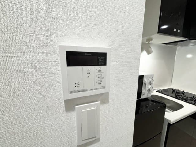 Room image 16