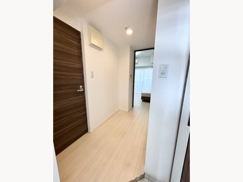 Room image 16