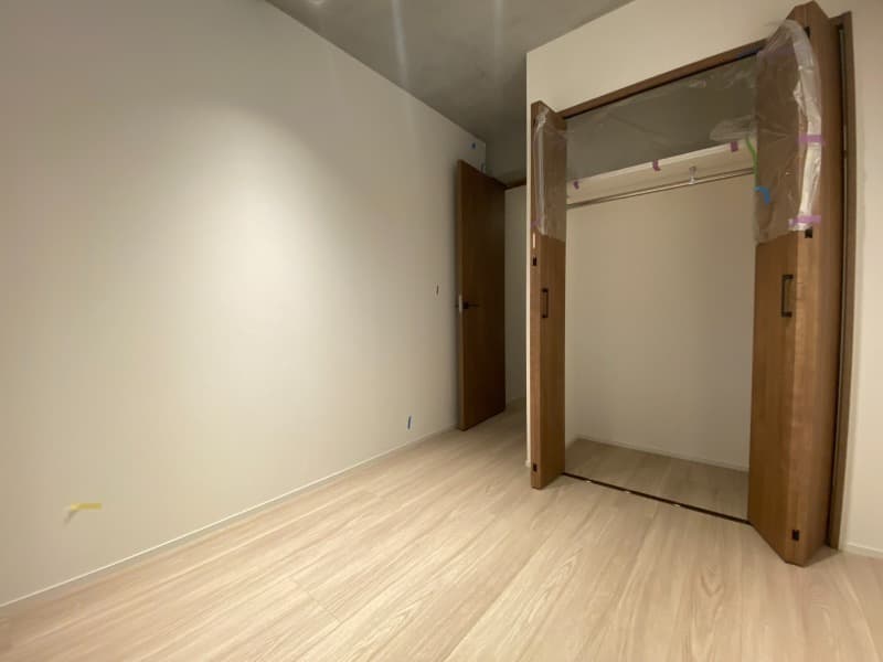 Room image 9