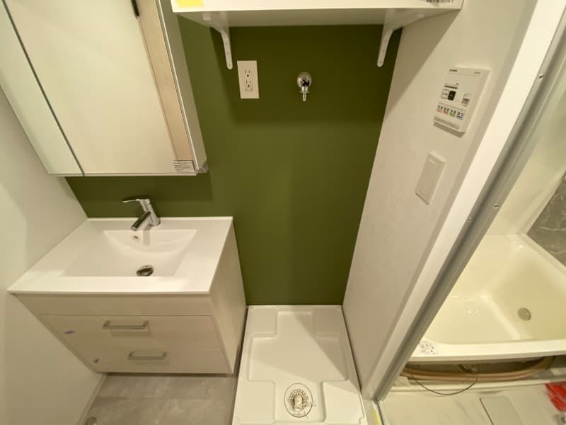 Room image 14