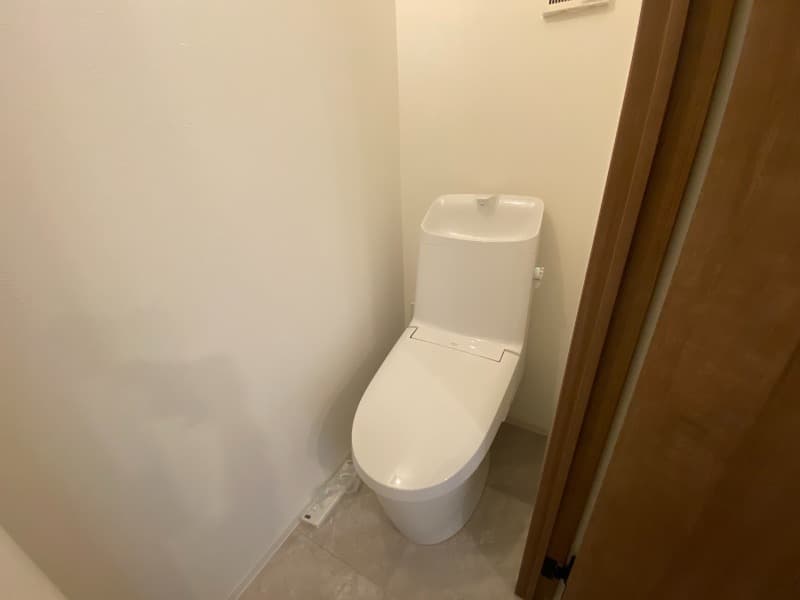 Room image 13