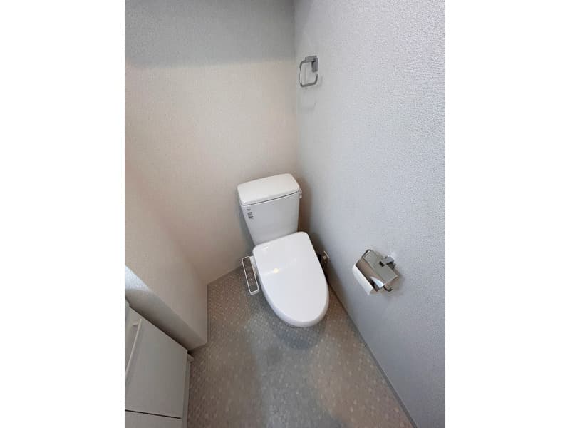 Room image 10