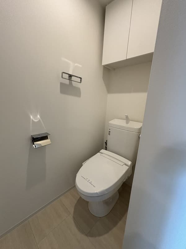 Room image 12