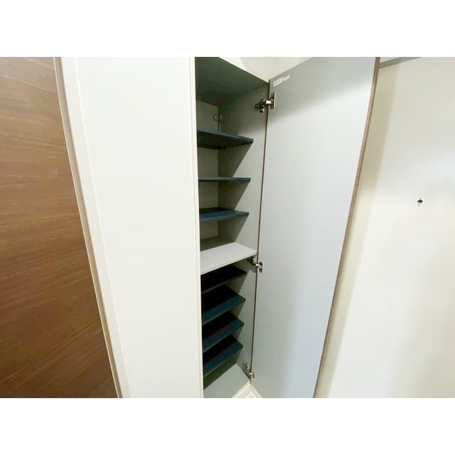 Room image 12