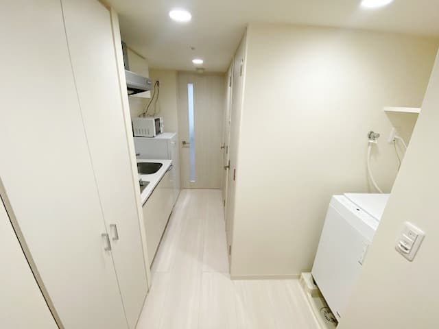 Room image 11