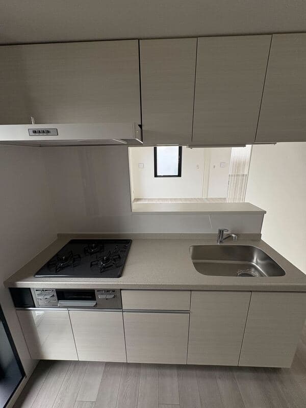 Room image 11