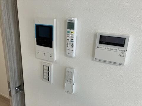 Room image 9