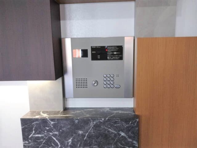 Room image 16