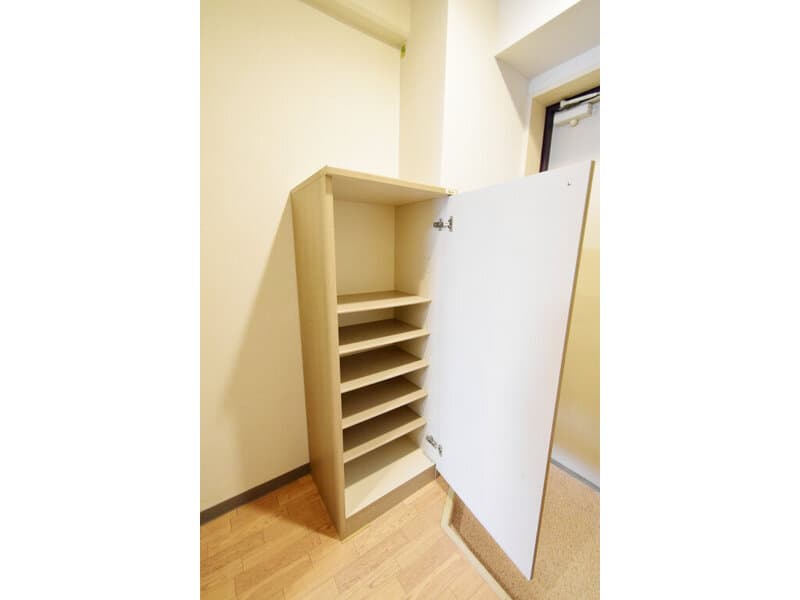 Room image 15