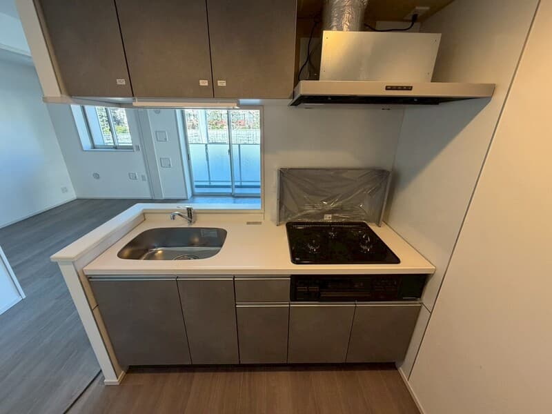 Room image 8