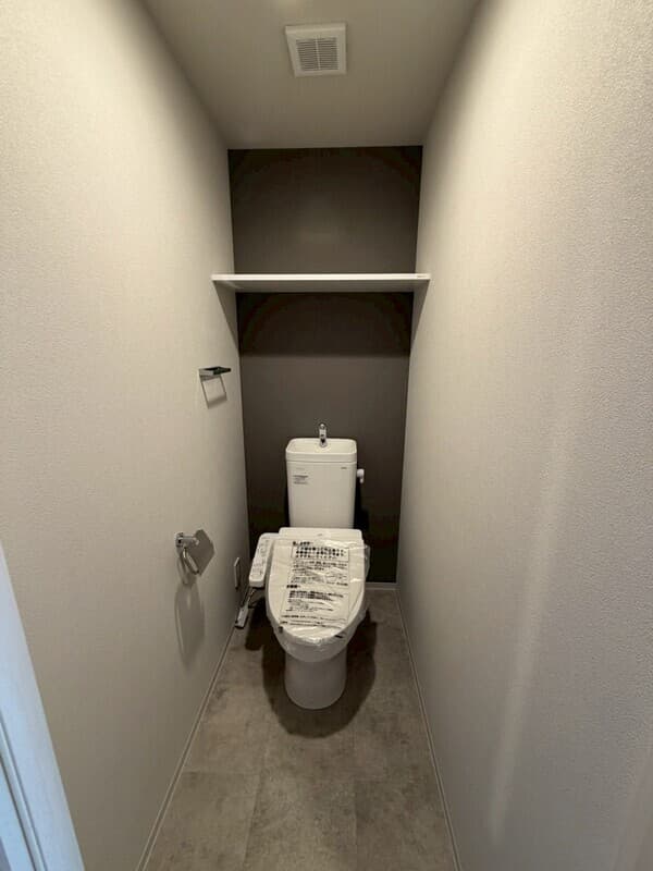 Room image 9
