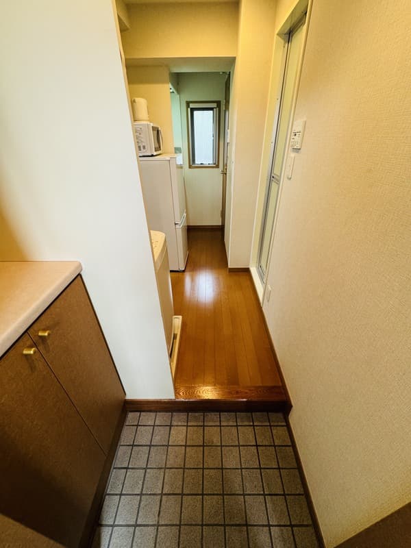 Room image 10
