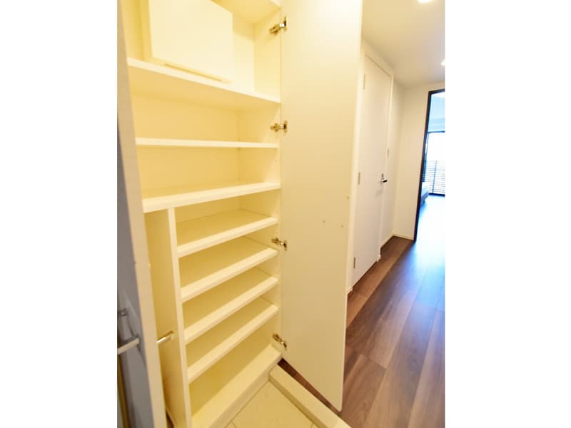 Room image 11