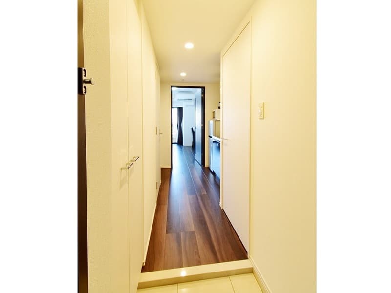 Room image 12