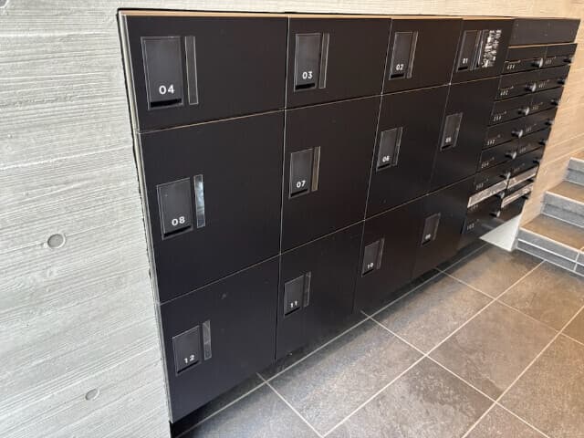 Room image 11