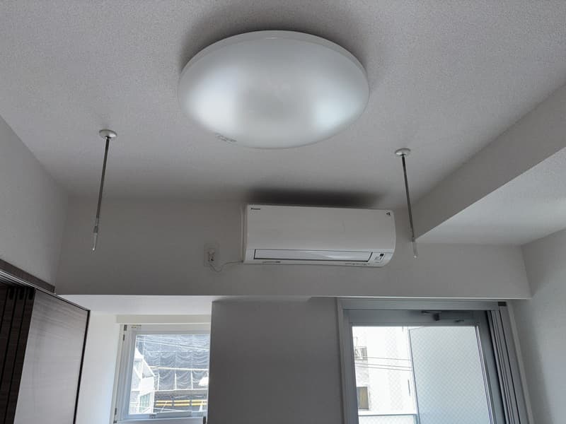 Room image 8