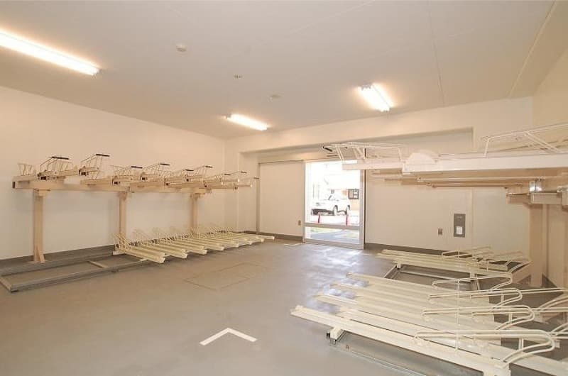Room image 12