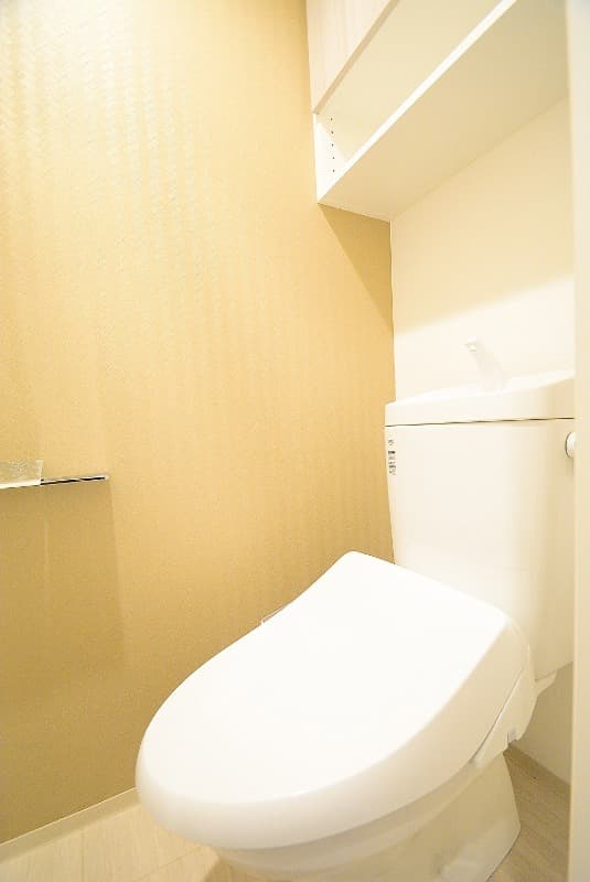 Room image 9