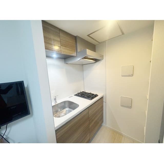 Room image 8