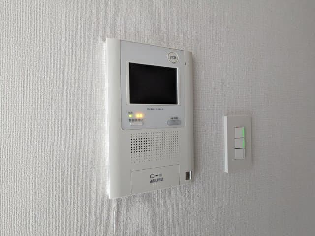 Room image 10