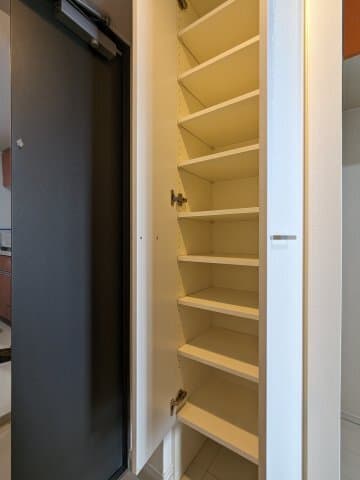 Room image 9