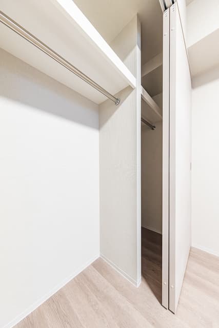 Room image 14
