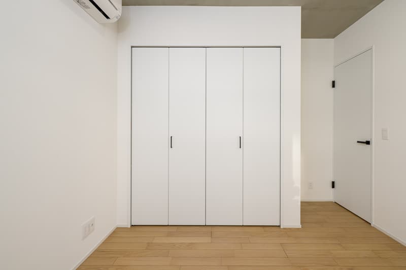 Room image 12