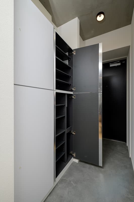 Room image 16