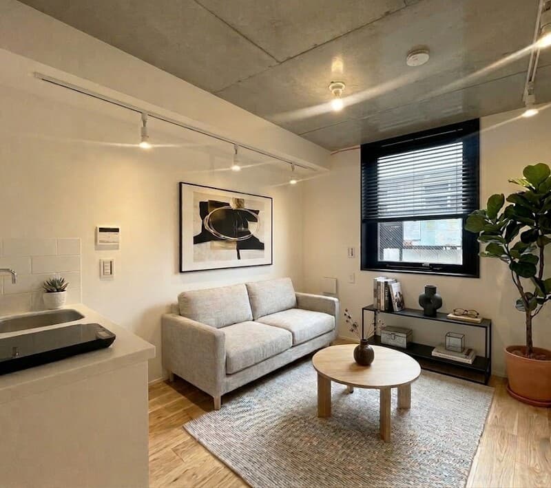 Room image 10