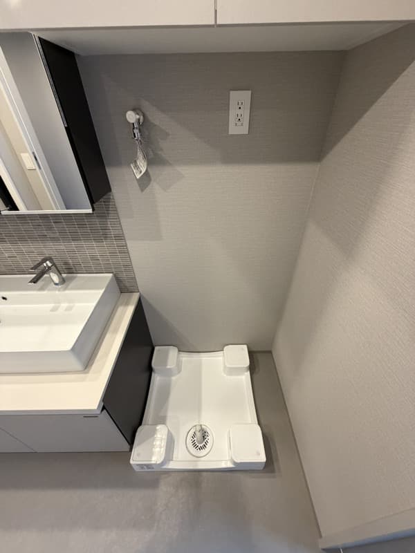 Room image 14