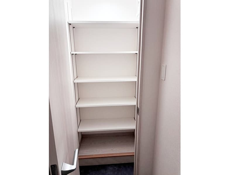 Room image 12