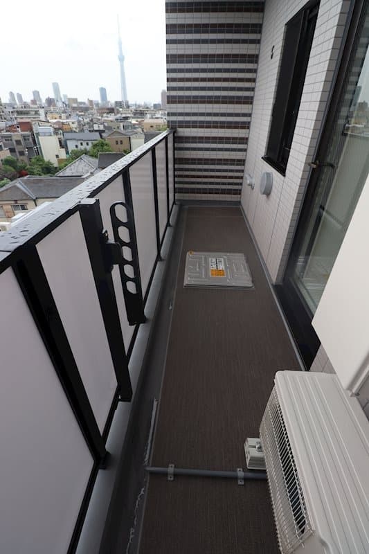 Room image 11