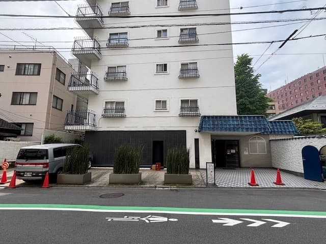 Room image 9
