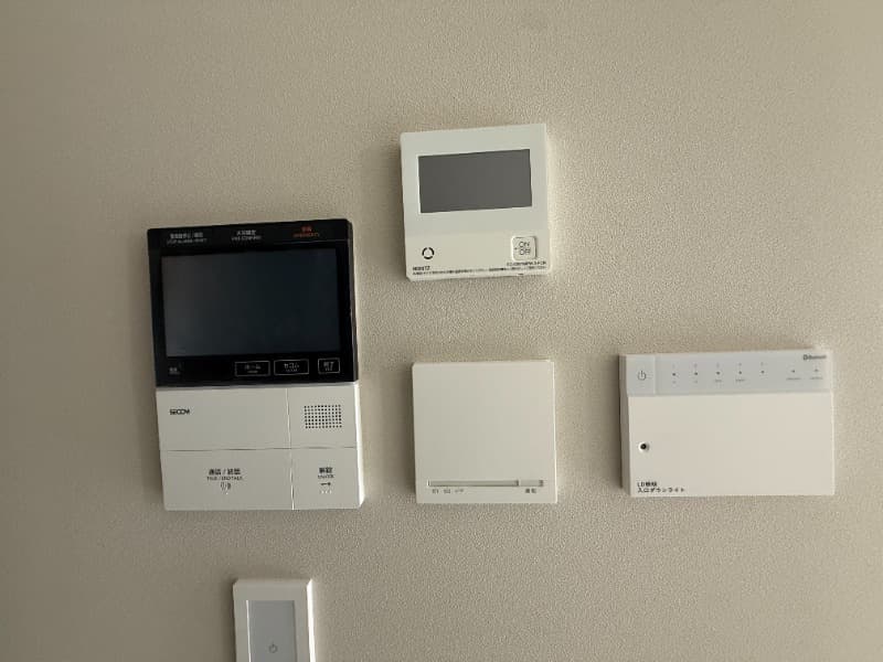 Room image 12