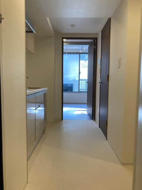 Room image 16