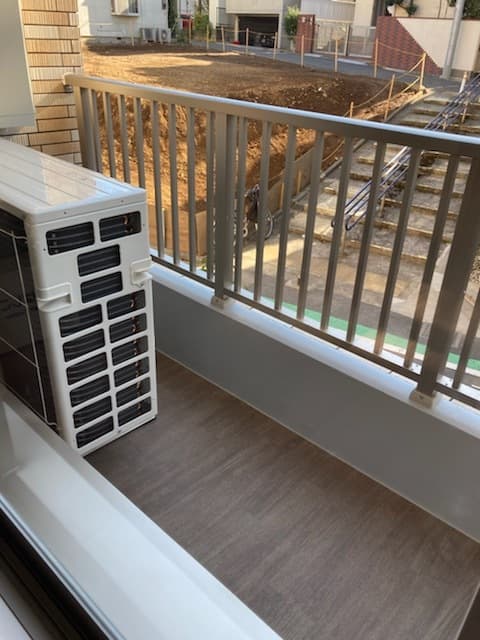 Room image 8