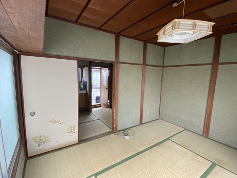 Room image 9