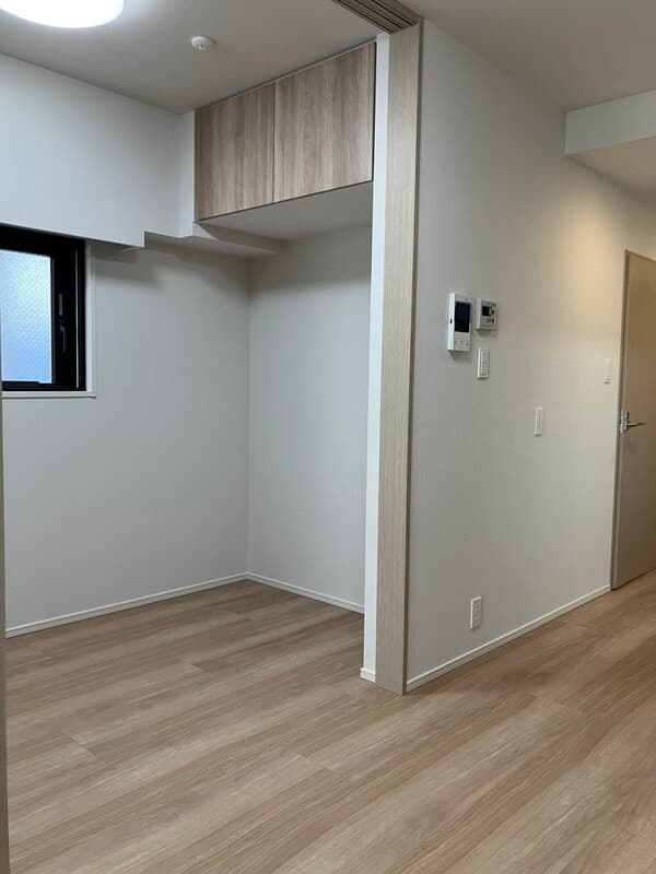 Room image 12