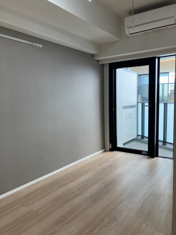 Room image 13