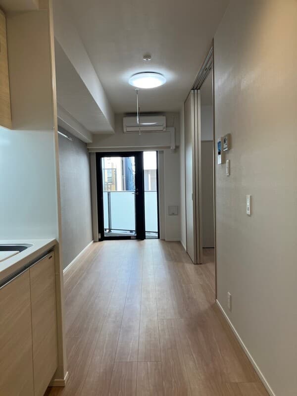 Room image 14
